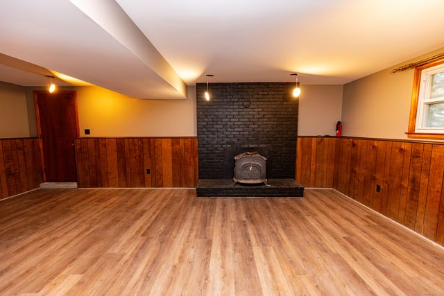 45 Renshaw Road, Hamden, CT 06518