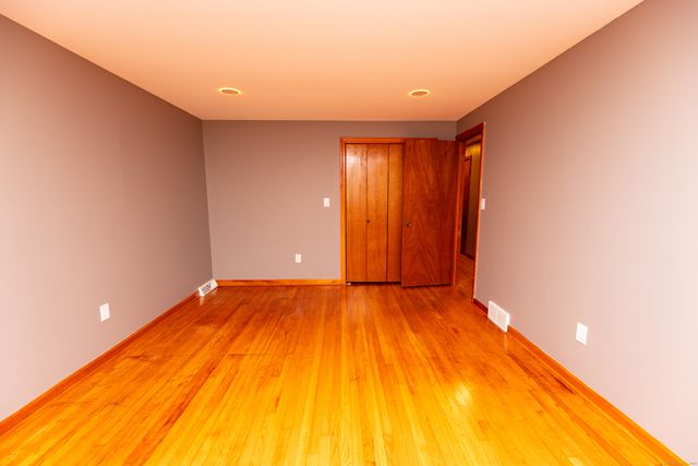 45 Renshaw Road, Hamden, CT 06518