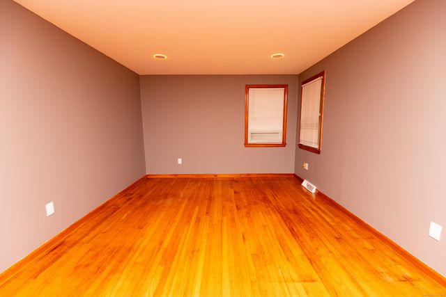 45 Renshaw Road, Hamden, CT 06518