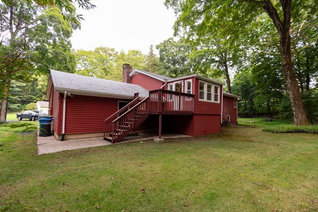 45 Renshaw Road, Hamden, CT 06518