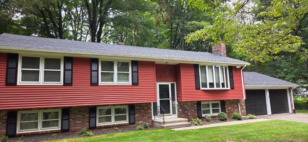 45 Renshaw Road, Hamden, CT 06518