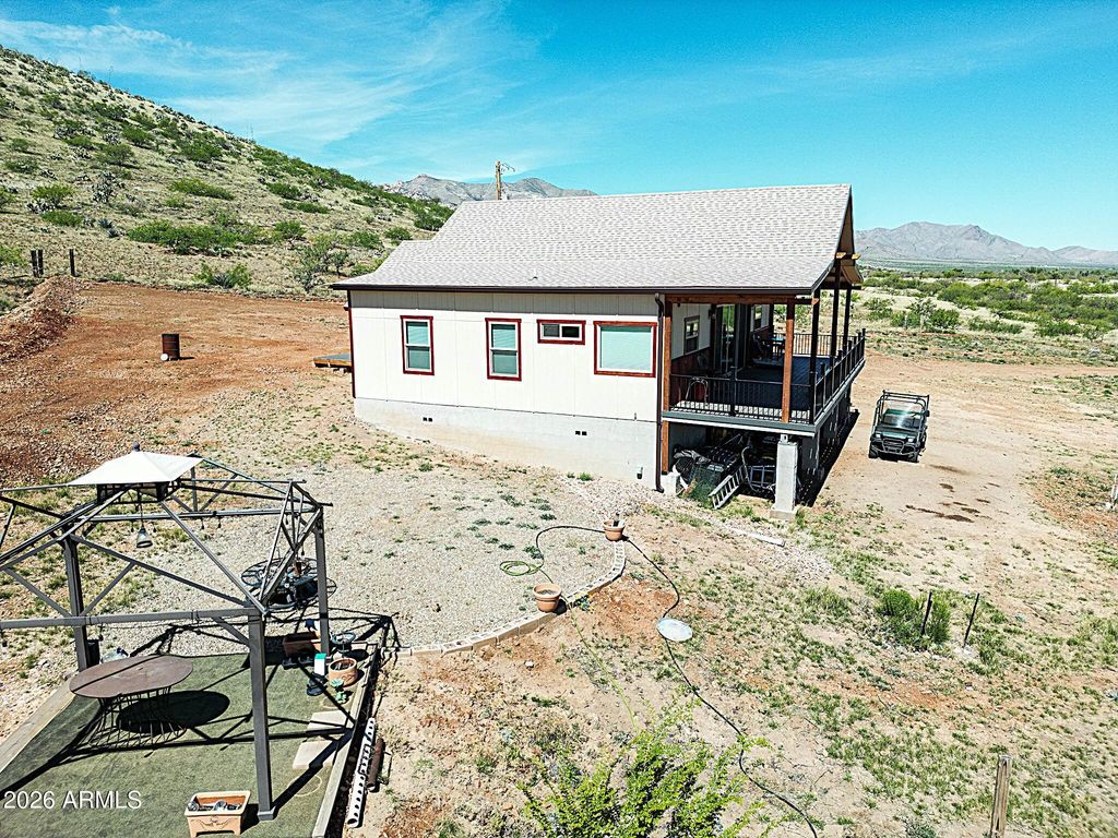 Image 32 of property listing at 286 S Palm Road, Pearce, AZ 85625