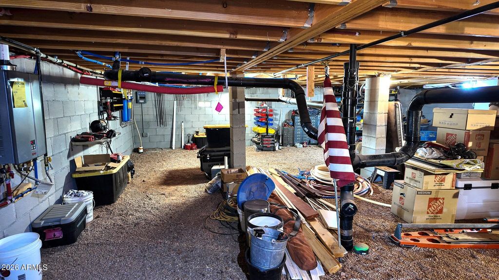Image 38 of property listing at 286 S Palm Road, Pearce, AZ 85625