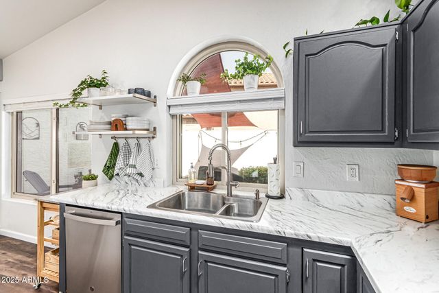 16601 S 37TH Way, Phoenix, AZ 85048