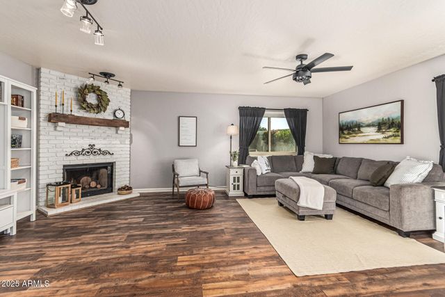 16601 S 37TH Way, Phoenix, AZ 85048