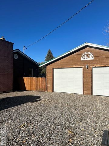 13 W Bannock Road, Salmon, ID 83467