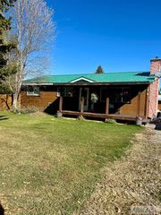 13 W Bannock Road, Salmon, ID 83467