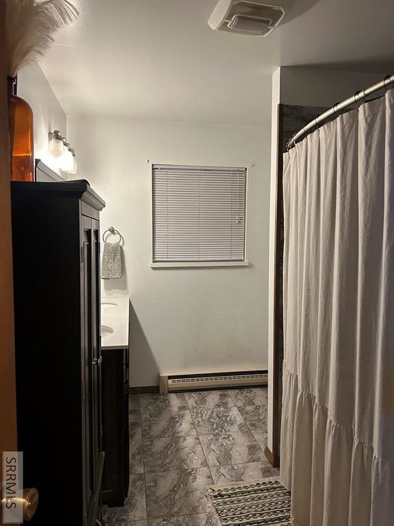 Image 11 of property listing at 13 W Bannock Road, Salmon, ID 83467