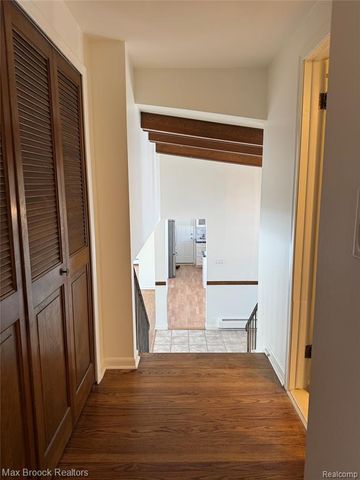 4138 Westover Drive, West Bloomfield, MI 48323