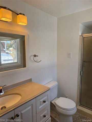 4138 Westover Drive, West Bloomfield, MI 48323