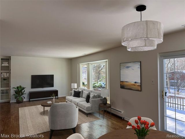 4138 Westover Drive, West Bloomfield, MI 48323