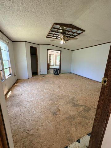 1972 Garvin Ridge Road, Olive Hill, KY 41164