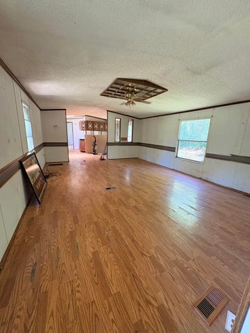 1972 Garvin Ridge Road, Olive Hill, KY 41164