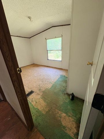 1972 Garvin Ridge Road, Olive Hill, KY 41164