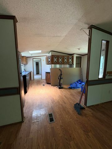 1972 Garvin Ridge Road, Olive Hill, KY 41164