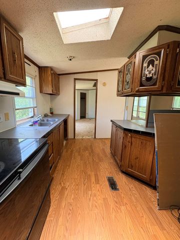 1972 Garvin Ridge Road, Olive Hill, KY 41164