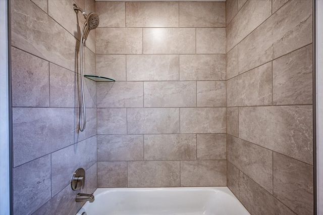 1712 Bloomington Court, Newcastle, OK 73065