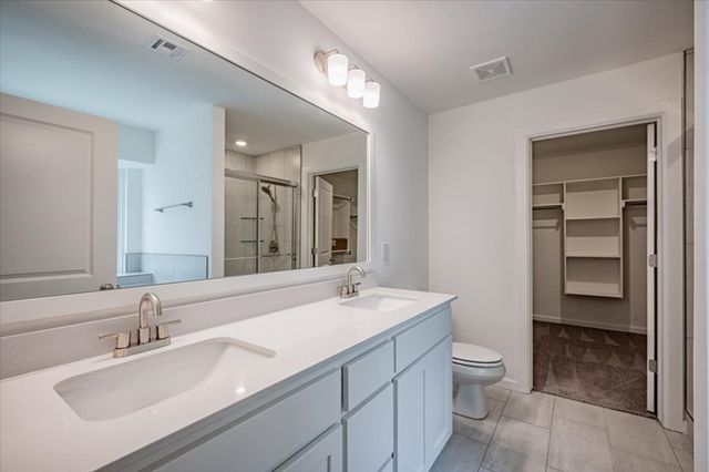 1712 Bloomington Court, Newcastle, OK 73065