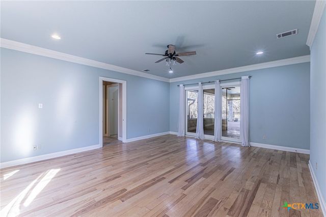 101 Crescent Mesa, Belton, TX 76513