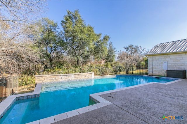 101 Crescent Mesa, Belton, TX 76513