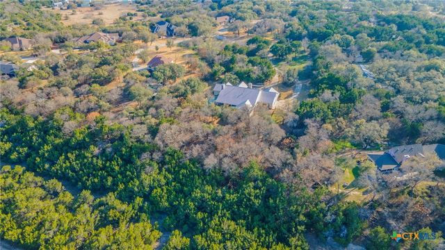 101 Crescent Mesa, Belton, TX 76513