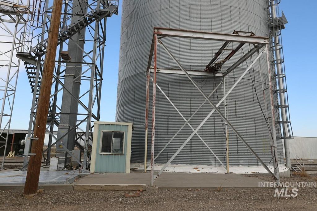 Unit 3 Hazelton, Hazelton, ID 83335 photo 3