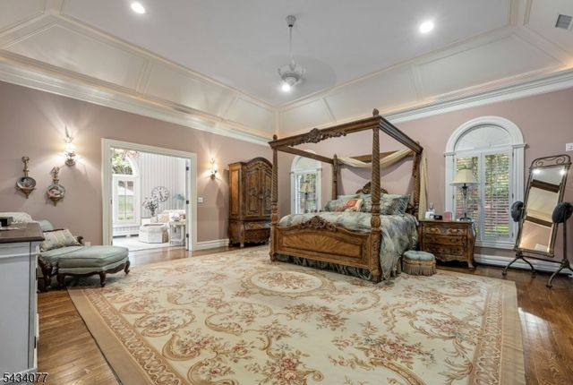 68 Brams Hill Dr, Mahwah Twp., NJ 07430