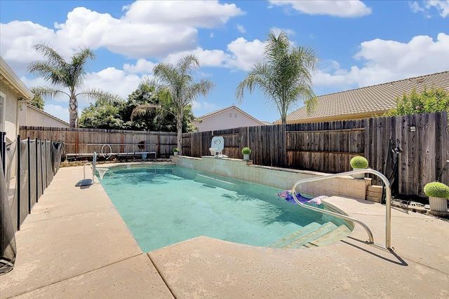 210 Wyatt Court, Lincoln, CA 95648