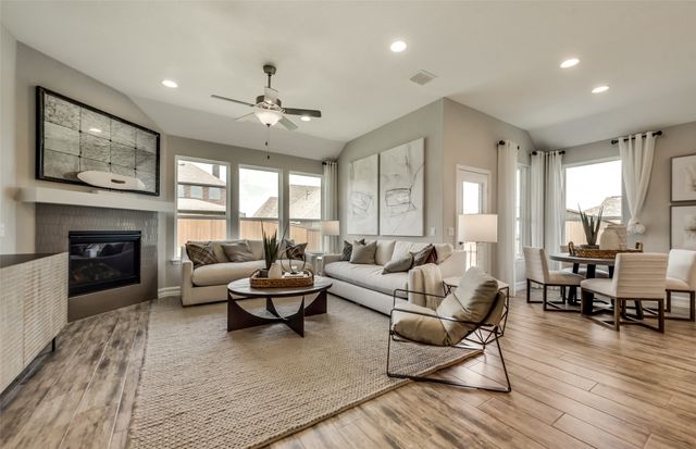 1113 Clayton Street, Aubrey, TX 76227