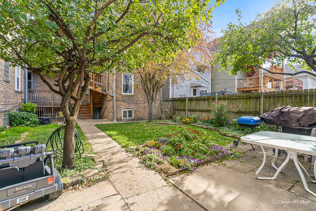 4309 W Roscoe Street 2, Chicago, IL 60641