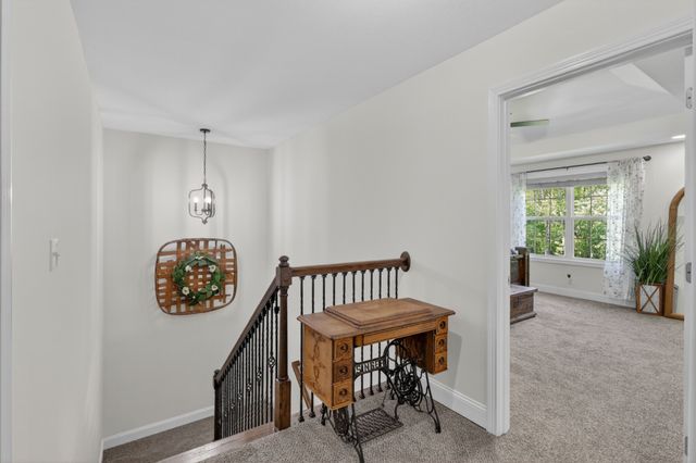 1333 Morning Star Dr, Clarksville, TN 37042