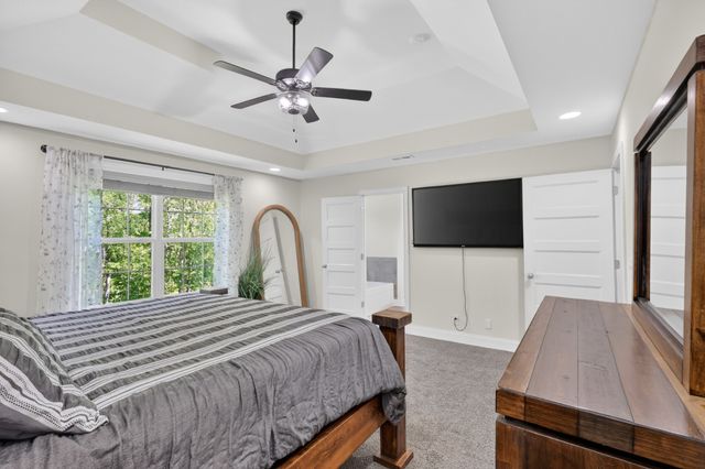 1333 Morning Star Dr, Clarksville, TN 37042