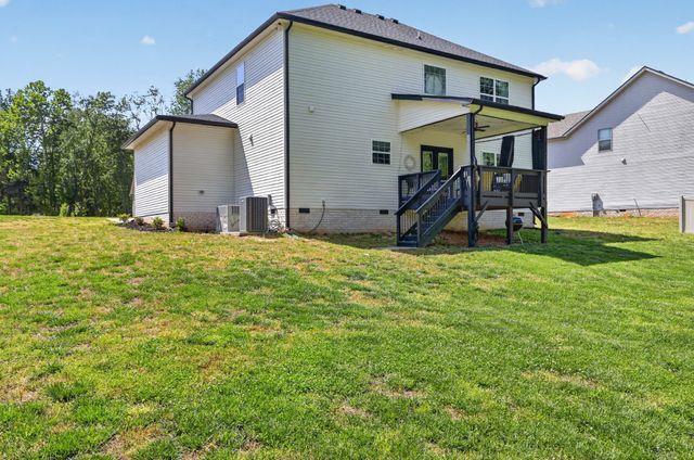 1333 Morning Star Dr, Clarksville, TN 37042