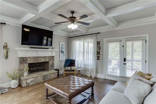 4612 Grandview Parkway, Flowery Branch, GA 30542