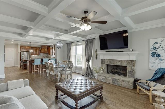 4612 Grandview Parkway, Flowery Branch, GA 30542