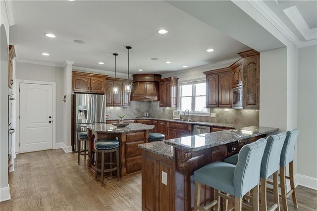 4612 Grandview Parkway, Flowery Branch, GA 30542