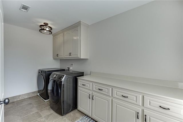 4612 Grandview Parkway, Flowery Branch, GA 30542