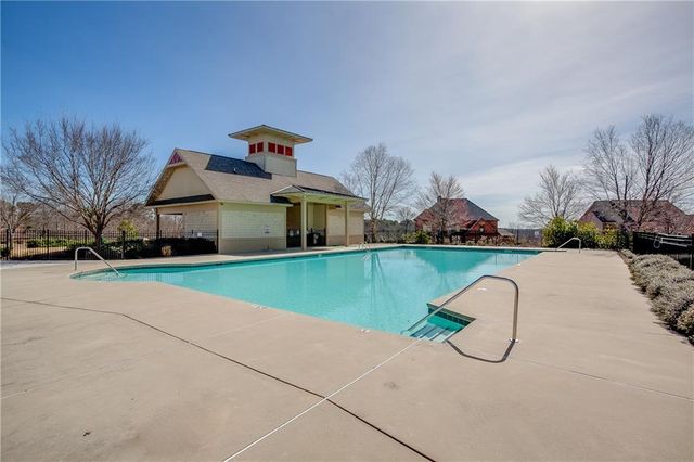 4612 Grandview Parkway, Flowery Branch, GA 30542