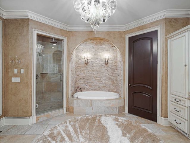 3807 Harding Pl, Nashville, TN 37215