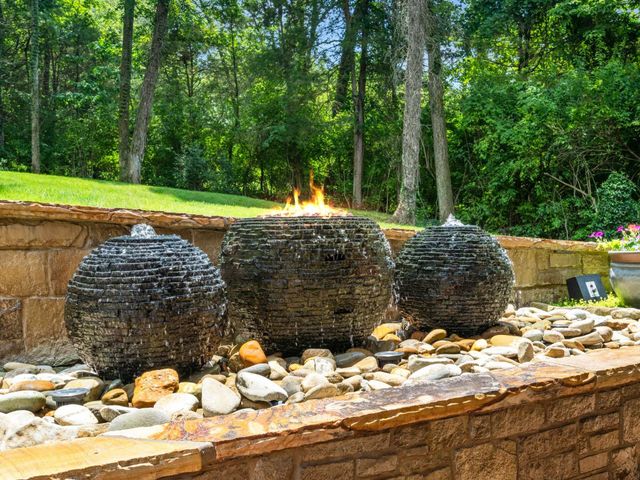 3807 Harding Pl, Nashville, TN 37215