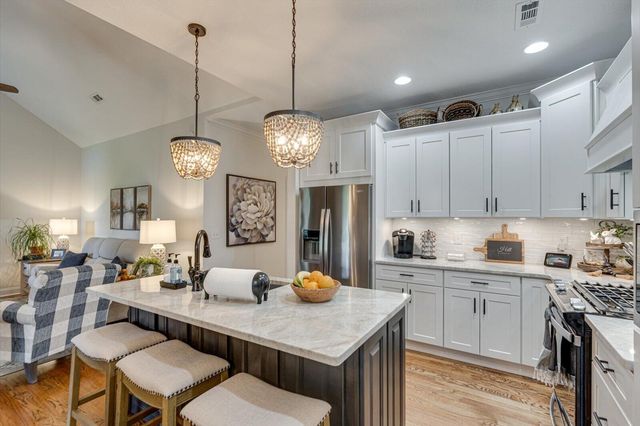 8674 Kennerly Court, Ooltewah, TN 37363