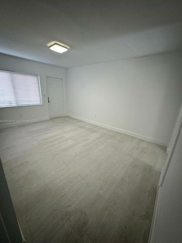 7360 SW 21st St 7362, Miami, FL 33155