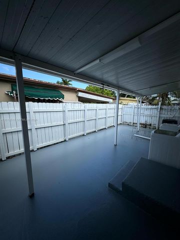 7360 SW 21st St 7362, Miami, FL 33155