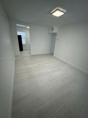 7360 SW 21st St 7362, Miami, FL 33155