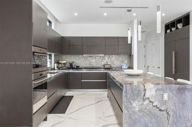 3367 NE 168th Street __, North Miami Beach, FL 33160