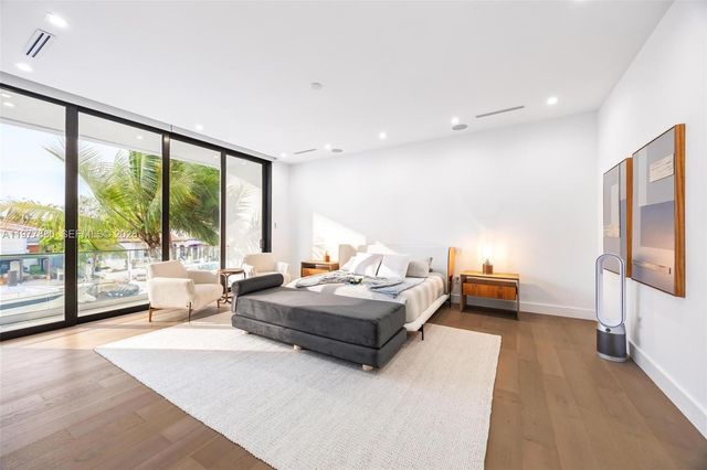 3367 NE 168th Street __, North Miami Beach, FL 33160
