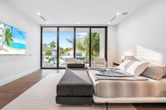 3367 NE 168th Street __, North Miami Beach, FL 33160