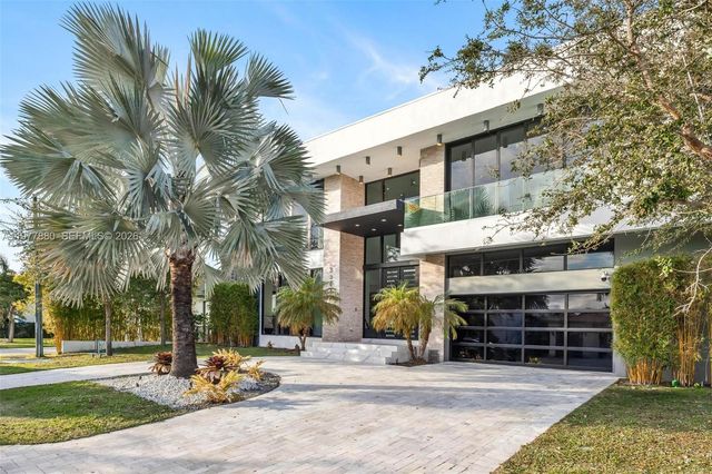 3367 NE 168th Street __, North Miami Beach, FL 33160