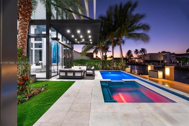3367 NE 168th Street __, North Miami Beach, FL 33160