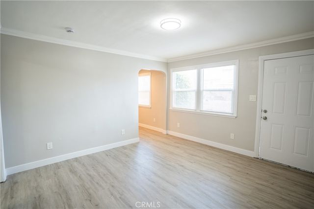 706 W 90th, Los Angeles, CA 90044